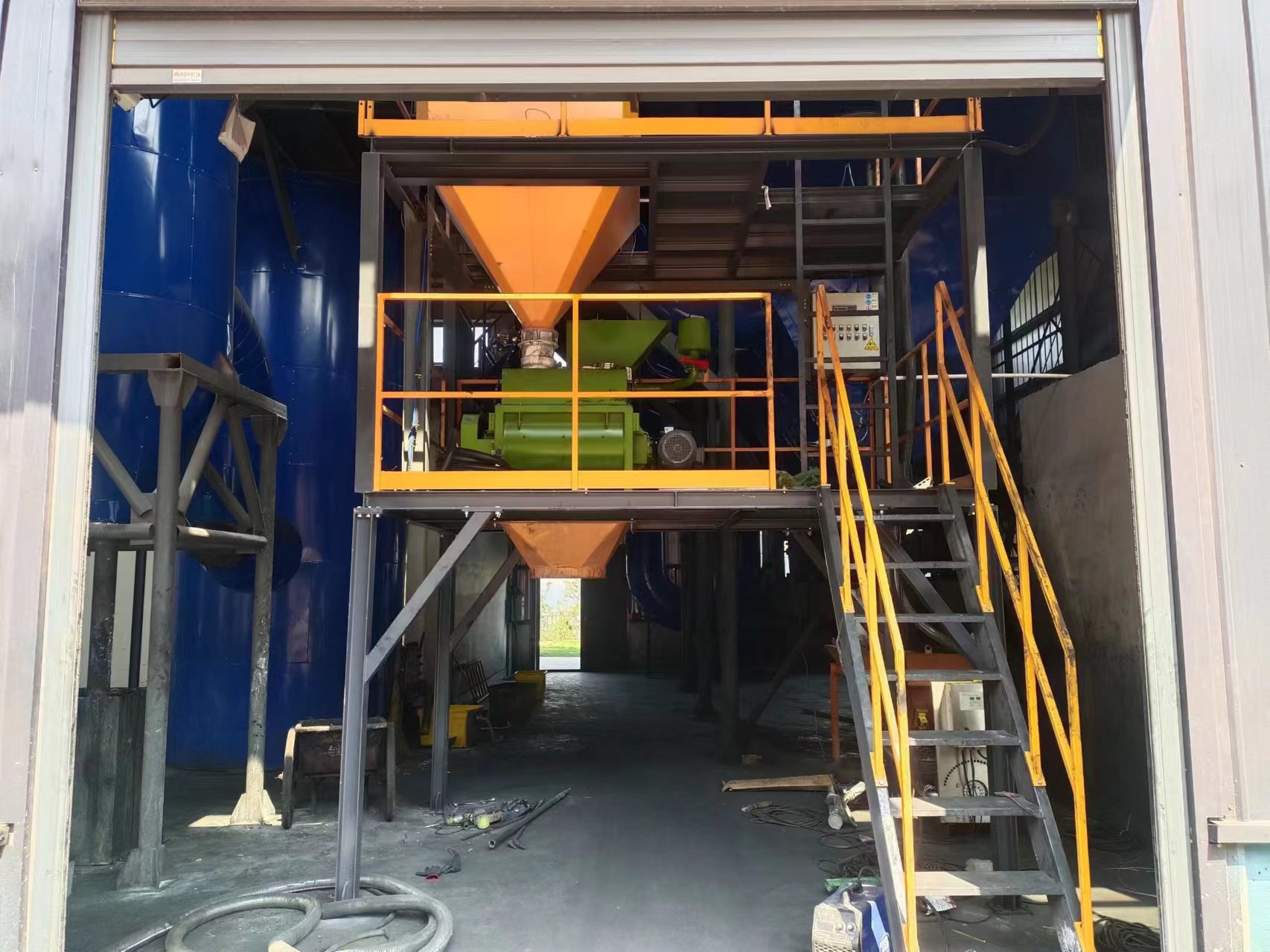 300kg/h小型飞灰固化处置项目投入运行